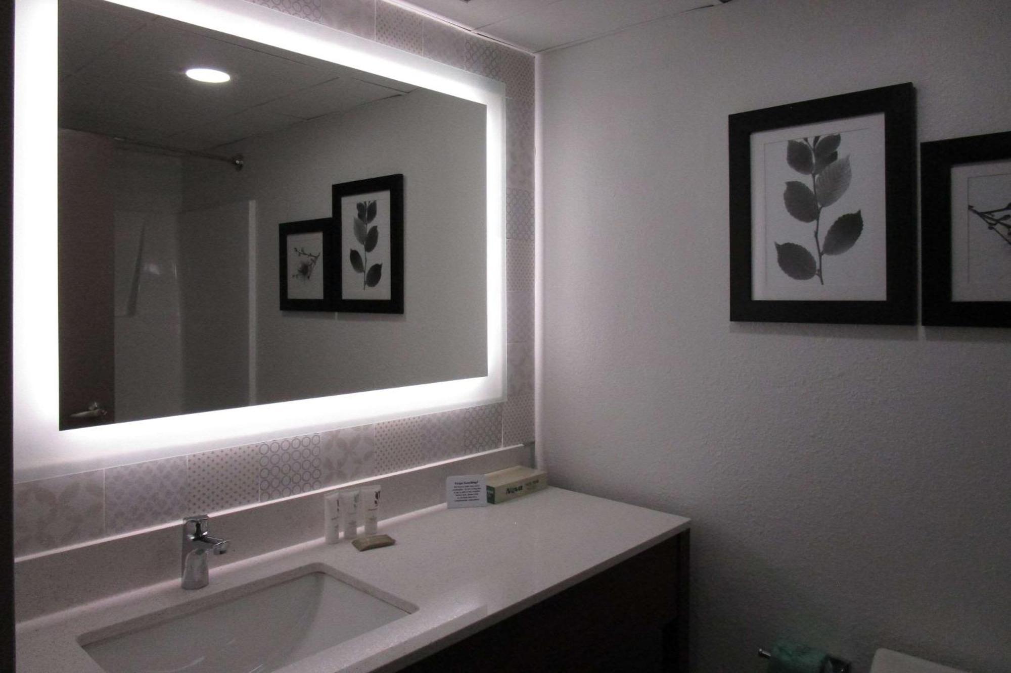 Country Inn & Suites By Radisson, Dunbar - Charleston Kültér fotó